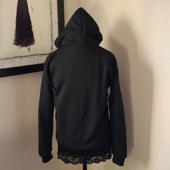 - Be a Fashion Icon with our Streetware Zip up Hoodie Big Apple Sequins - Picture 4 of 9